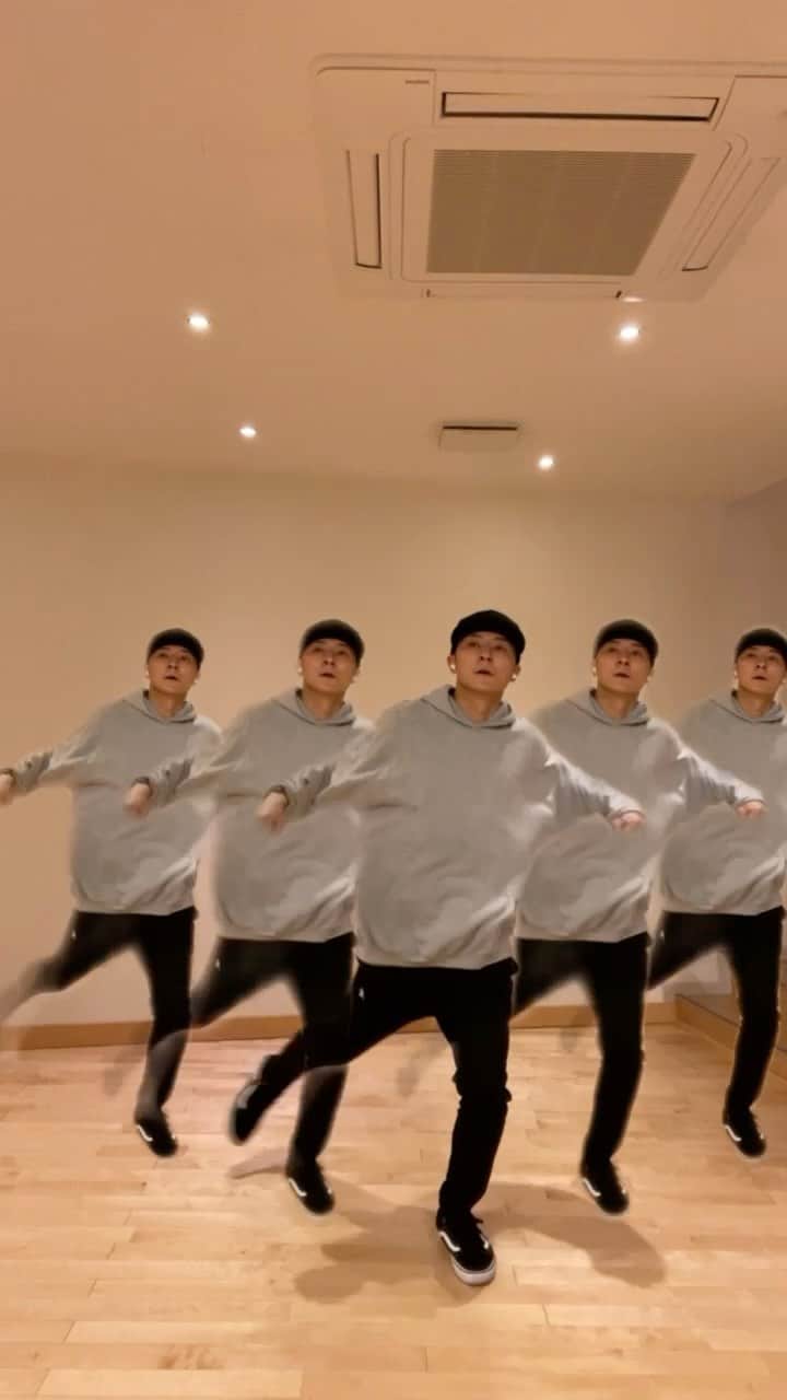 谷内伸也のインスタグラム：「伸クロダンス💥  #Lead #谷内伸也 #sync #100percent #dance #音ハメ」