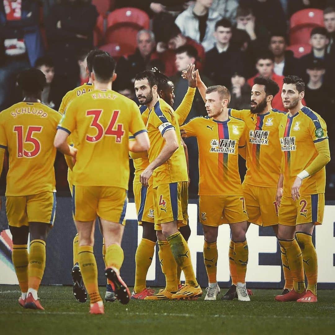 のインスタグラム：「Certainly not all went the way I wanted it to go, but I would like to say thank you to @cpfc, all #cpfc players and especially to the amazing supporters. You guys made me feel home in London for the past 2.5 years and I will never forget this! 🦅Now I am really looking forward what‘s next.」