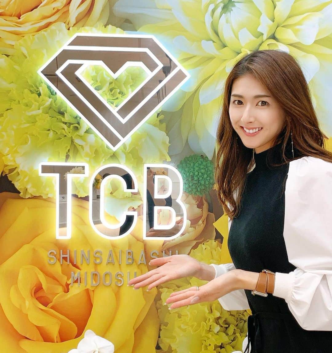 のインスタグラム：「新しくオープンされた 東京中央美容外科心斎橋御堂筋院(@tcb_shinsaibashimidosuji )にいってきたよ💕   担当して下さった南ドクター @tcbminamiが こちらに移られたのもあって アフターケアも兼ねて遊びに行きました☺️✨  とっても綺麗で関西ではNo.1の広さだそうです❣️  TCBへ行かれるご予定がある方は 是非TCB心斎橋御堂筋院へ行ってみて♪ . . . . #豊胸ならTCB東京中央美容外科 #美容整形ならTCB東京中央美容外科 #東京中央美容外科#美容外科#心斎橋御堂筋院 #東京中央美容外科心斎橋御堂筋院 #南享介#TCB式ヒアルロン酸豊胸#バストアップ#PR #関西ママ#ミナミ#心斎橋#北新地#宗右衛門町 #美容整形なら南享介」