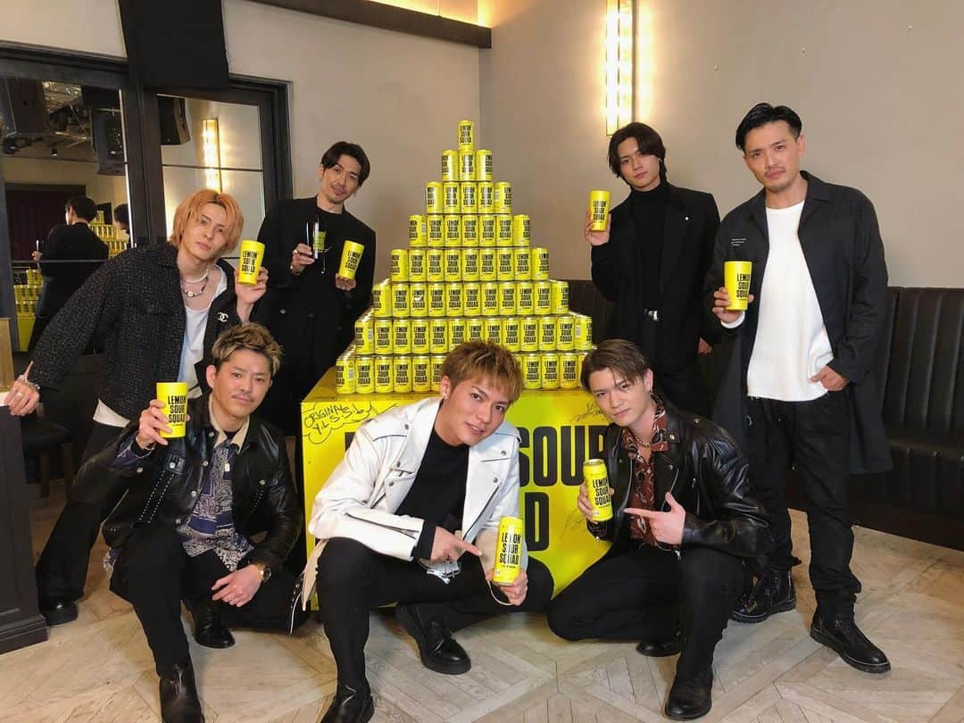 SHOKICHIさんのインスタグラム写真 - (SHOKICHIInstagram)「レモンサワースクワッド特典Zoomイベントありがとうございました✨🍋 こんな世の中ですが、少しでも楽しいことを探して幸せな2021年にしたいですね🤝✨」1月16日 20時23分 - exxxile_shokichi