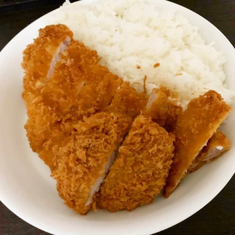 のインスタグラム：「katsu!」