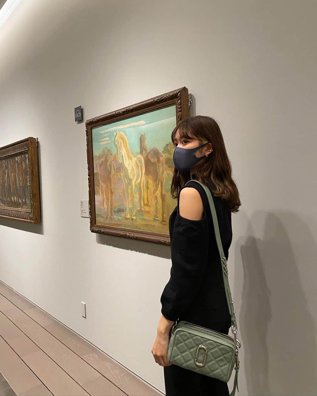 安田愛音さんのインスタグラム写真 - (安田愛音Instagram)「#アーティゾン美術館   ゆったり、良い時間🎨 美術館の空間って良いなあ~」1月16日 20時38分 - ainee.y