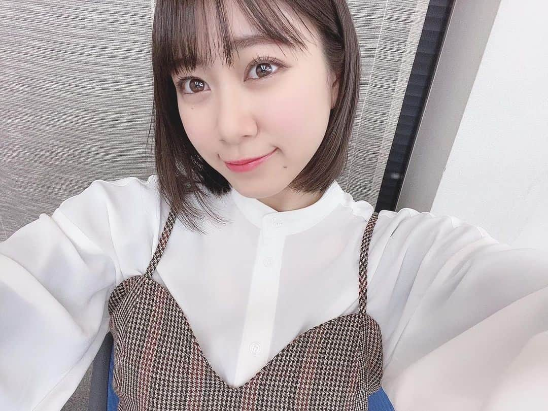 井田玲音名のインスタグラム：「ㅤㅤㅤㅤㅤㅤㅤㅤㅤㅤㅤㅤㅤ 1月16日はヒーローの日らしいです🦸‍♀️ㅤㅤㅤㅤㅤㅤㅤㅤㅤㅤㅤㅤㅤ ㅤㅤㅤㅤㅤㅤㅤㅤㅤㅤㅤㅤㅤ みなさんにとってのヒーローはどんな人ですか？ㅤㅤㅤㅤㅤㅤㅤㅤㅤㅤㅤㅤㅤ ㅤㅤㅤㅤㅤㅤㅤㅤㅤㅤㅤㅤㅤ ㅤㅤㅤㅤㅤㅤㅤㅤㅤㅤㅤㅤㅤ 私は、周りにいる、近くなくても私に関わってくださったみなさん全員ヒーローだと思うんです♪ㅤㅤㅤㅤㅤㅤㅤㅤㅤㅤㅤㅤㅤ ㅤㅤㅤㅤㅤㅤㅤㅤㅤㅤㅤㅤㅤ 家族、メンバー、友だち、スタッフさん、ㅤㅤㅤㅤㅤㅤㅤㅤㅤㅤㅤㅤㅤ そして、ファンのみなさんも！ㅤㅤㅤㅤㅤㅤㅤㅤㅤㅤㅤㅤㅤ ㅤㅤㅤㅤㅤㅤㅤㅤㅤㅤㅤㅤㅤ その時、その時で、 いろんな人のいろんな言葉や行動にたくさん支えてもらって、たくさん救われてきたので、 きっとあなたも私のことを救ってくれたヒーローです⭐ㅤㅤㅤㅤㅤㅤㅤㅤㅤㅤㅤㅤㅤ ㅤㅤㅤㅤㅤㅤㅤㅤㅤㅤㅤㅤㅤ ありがとう！！！️ㅤㅤㅤㅤㅤㅤㅤㅤㅤㅤㅤㅤㅤ ㅤㅤㅤㅤㅤㅤㅤㅤㅤㅤㅤㅤㅤ #ヒーローの日 #オンラインお話会 #楽しかったです #ありがとう ❤️」