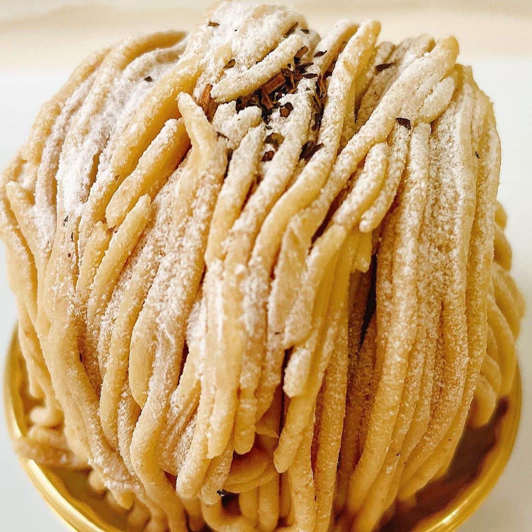 里井真由美のグルメインスタ