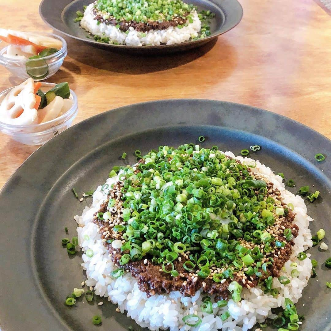 中西香菜さんのインスタグラム写真 - (中西香菜Instagram)「﻿ ﻿ ﻿ ﻿ OXYMORONオクシモロン﻿ ・﻿ ♡﻿ ・﻿ 和風キーマカレー﻿ お店も味も﻿ おしゃれなお店🍛﻿ ・﻿ ♡﻿ ・﻿ ♡﻿ ﻿ ﻿ ﻿ ﻿ #カレー﻿ #二子玉川﻿ #二子玉川グルメ﻿ #二子玉川ランチ﻿ #二子玉川カフェ  #二子玉川カレー  #玉川高島屋﻿ #カレーライス  #カレー好きな人と繋がりたい  #カフェ #カレー好き  #食べスタグラム﻿ #中西香菜﻿」1月16日 20時59分 - nakanishi_kana_