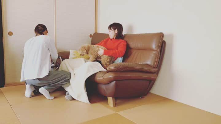 小泉里子のインスタグラム：「妹にマタニティペイントやってもらいました♡」