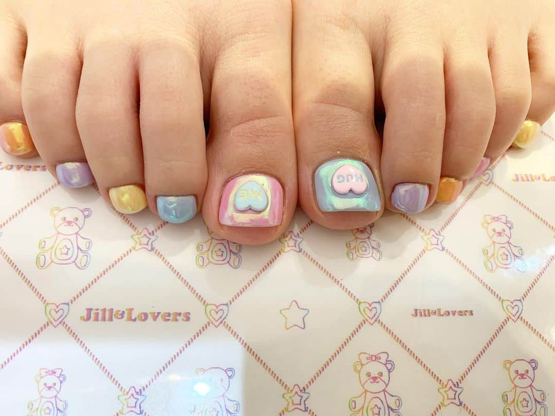 mamijinguのインスタグラム：「🌈  #jillandlovers #nail #nailart #paragel #gelneil#gel #ネイル #ネイルアート #me #look #love #かわいい」