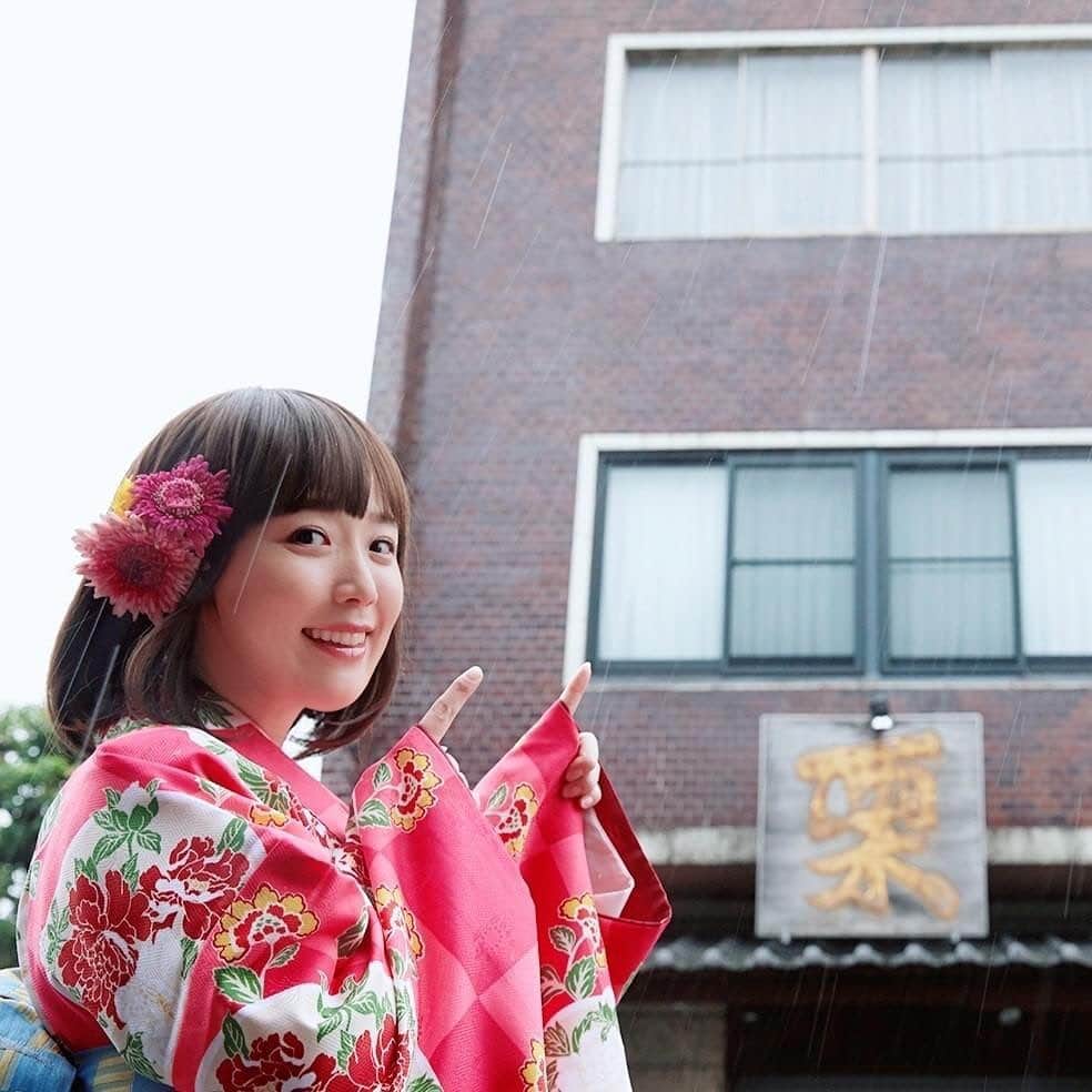 鈴木聖奈のインスタグラム：「＊ #着物 #着物ヘア  #着物コーディネート  #着物女子  #着物ヘアアレンジ  #着物レンタル  #着物デート  #着物コーデ  #着物好き  #振袖 #ファッション #ヘアメイク #メイク #空手 #空手女子 #ロードバイク #ロードバイク女子 #振袖 #ウィッグ  #ビール #ビール党 #ビール女子 #beer #kimono  #kimonostyle  #kimonofashion  #kimonogirl  #japanese #japanesegirl  #japaneseculture  #japan」