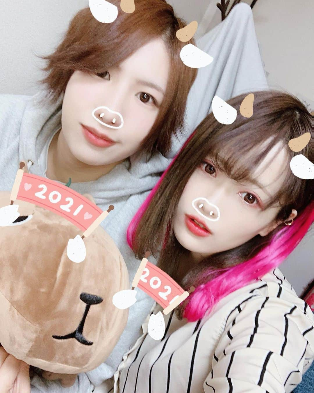 大森砂奈さんのインスタグラム写真 - (大森砂奈Instagram)「2021年もよろしくお願いします🐮🧡 #さなカピ」1月16日 21時42分 - sana00mori