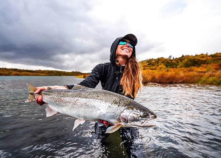 Costa Sunglassesのインスタグラム：「Rainbows on the last frontier. 📷: @sageindendi @jamezjohnson #SeeWhatsOutThere #BornOnTheWater」