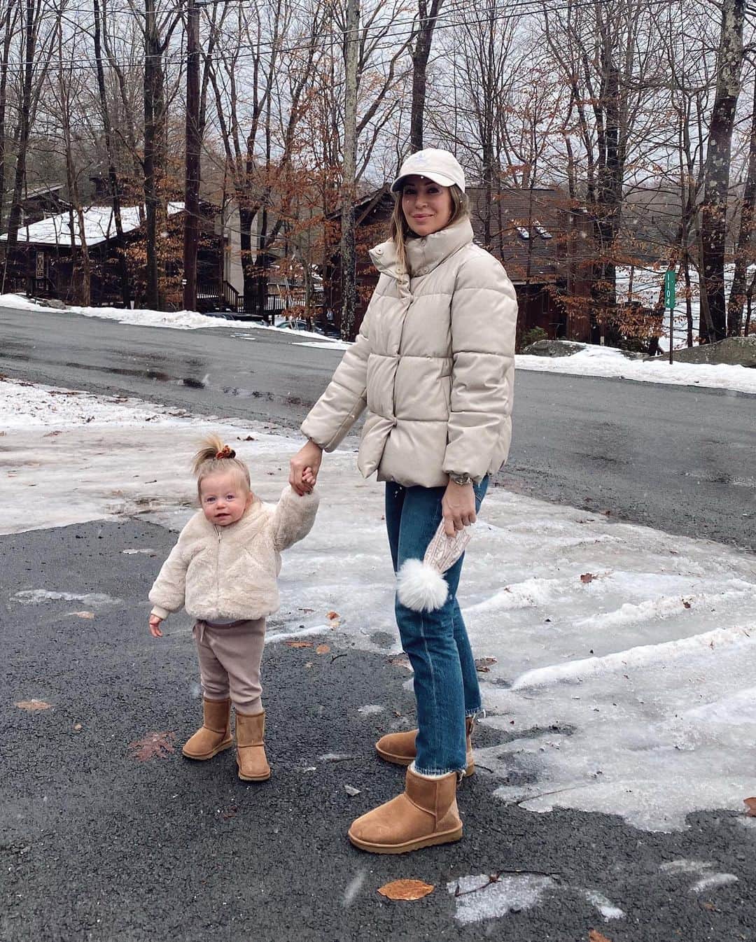 Helena Glazer Hodneのインスタグラム：「Much needed break from the city🙏🏻💯」