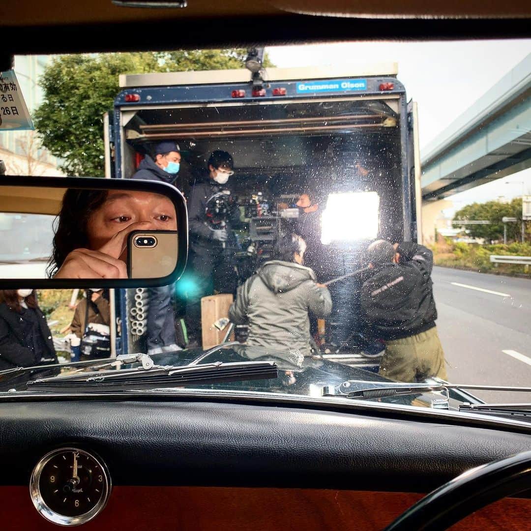池内万作さんのインスタグラム写真 - (池内万作Instagram)「朝から牽引。 かわいい車にテンション上がる。 #ロケでした」1月17日 8時27分 - mandeshita