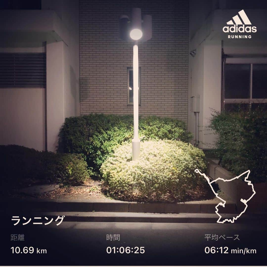橋本塁さんのインスタグラム写真 - (橋本塁Instagram)「こんばんは！ 夜ラン10km終了！ 今日も曇りで走りやすかったです！ 心身ともに健康で。  #stingrun #夜ラン #玉ラン #adidas #adidasultraboost  #run #running #ランニング　#心身ともに健康に #東京 #中目黒」1月16日 23時55分 - ruihashimoto