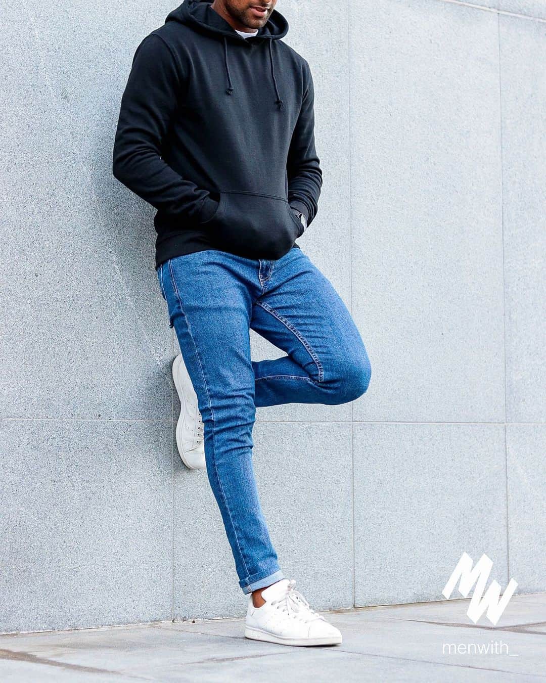 Men Withのインスタグラム：「Great photo of our dear friend @chadhaupt_ 👌🏽 #menwithstreetstyle」