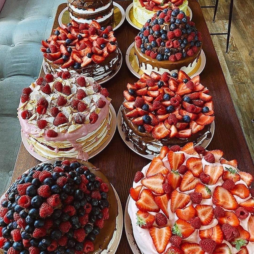 2.8 Milllon CAKESTERS!のインスタグラム：「😍⁠ Credit:@ninagudkova」