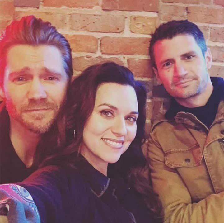 E! Onlineさんのインスタグラム写真 - (E! OnlineInstagram)「If you thought there was zero chance of a #OneTreeHill reboot, you Scott wrong. James Lafferty weighed in on the rumors swirling around the show at the link in our bio. (📷: Instagram)」1月17日 2時00分 - enews