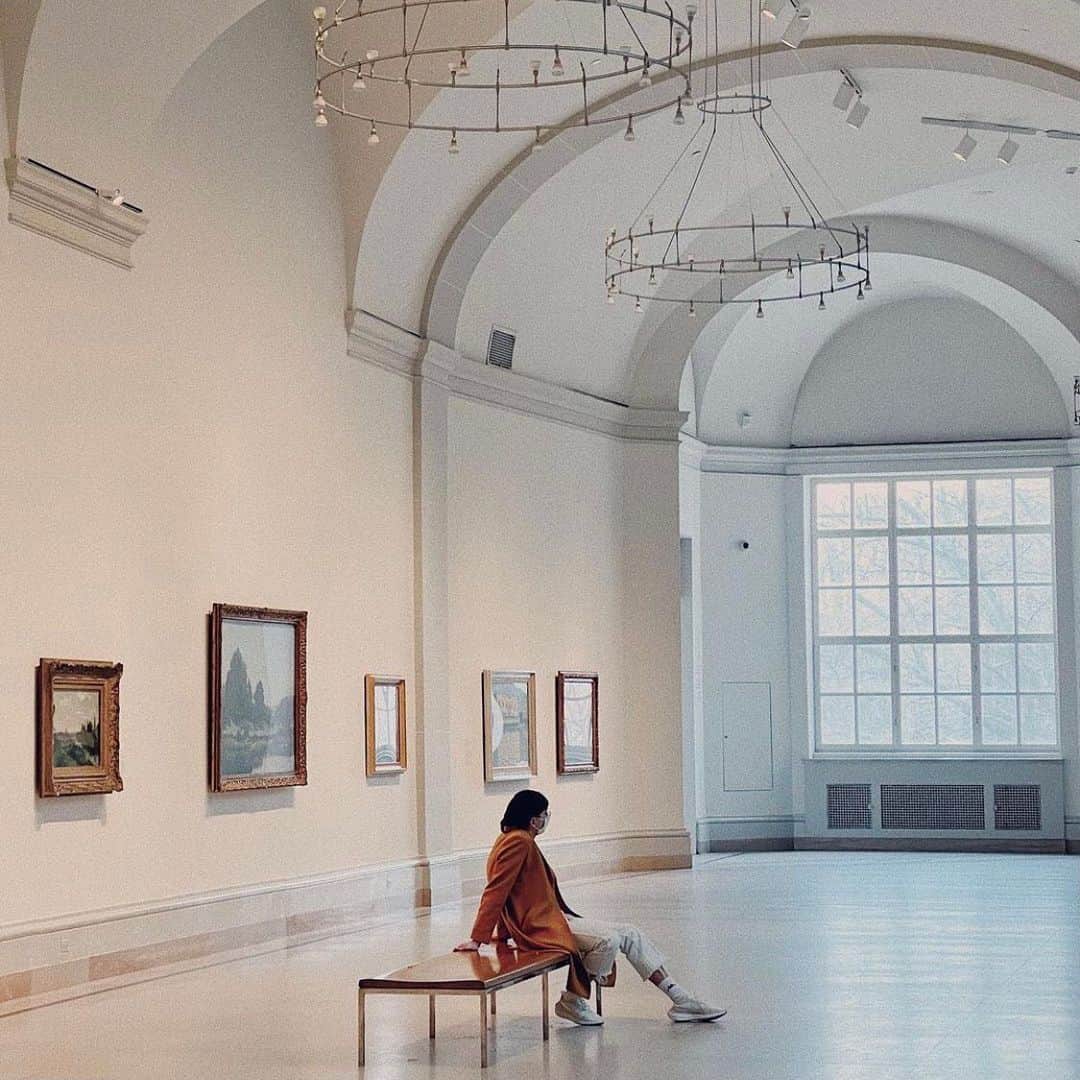 のインスタグラム：「Who else is really proud of themselves for making it through the second week of 2021? 🖐 Make sure to reward yourself by meditating with some art this weekend! We promise your soul will thank you for it.   And while you’re there, don’t forget to tag your photos with #mybkm for a chance to be featured like recent visitors @pylog @artopener @silverlxo @mor.melanin @xinyu.__.wu @jadenwestgrant @mgyoungphotography @beckwhattheheck」