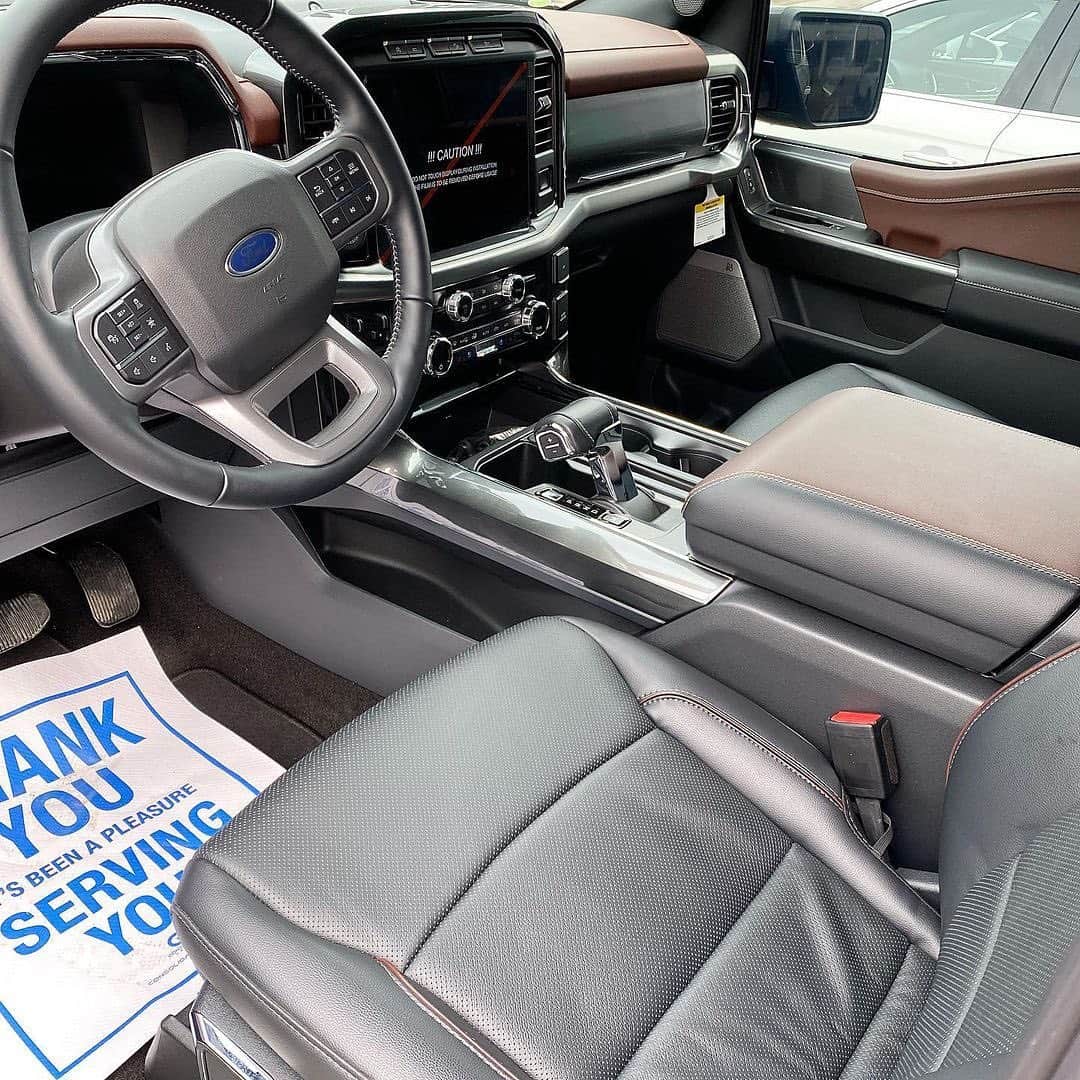 CarsWithoutLimitsさんのインスタグラム写真 - (CarsWithoutLimitsInstagram)「New Arrival to @yongesteelesfordlincoln #FORSALE immediate delivery a 1/1 Brand New #2021 #FORD #F150 #Lariat #502A in #LeadFoot with #RoushPerformance 20” wheels. Visit our showroom now #GTA by Appointment Only Monday-Saturday from 9am to 7pm. “The Best Ford Deals In #Toronto Are At Yonge Steeles Ford Lincoln..” Why pay more elsewhere 🇨🇦❓We have 250 Brand New 2021 #Ford #F150 #300A #301A #302A #502A for sale shop www.YSFL.ca now  SHOP US TO SAVE 💲💲」1月17日 3時39分 - carswithoutlimits