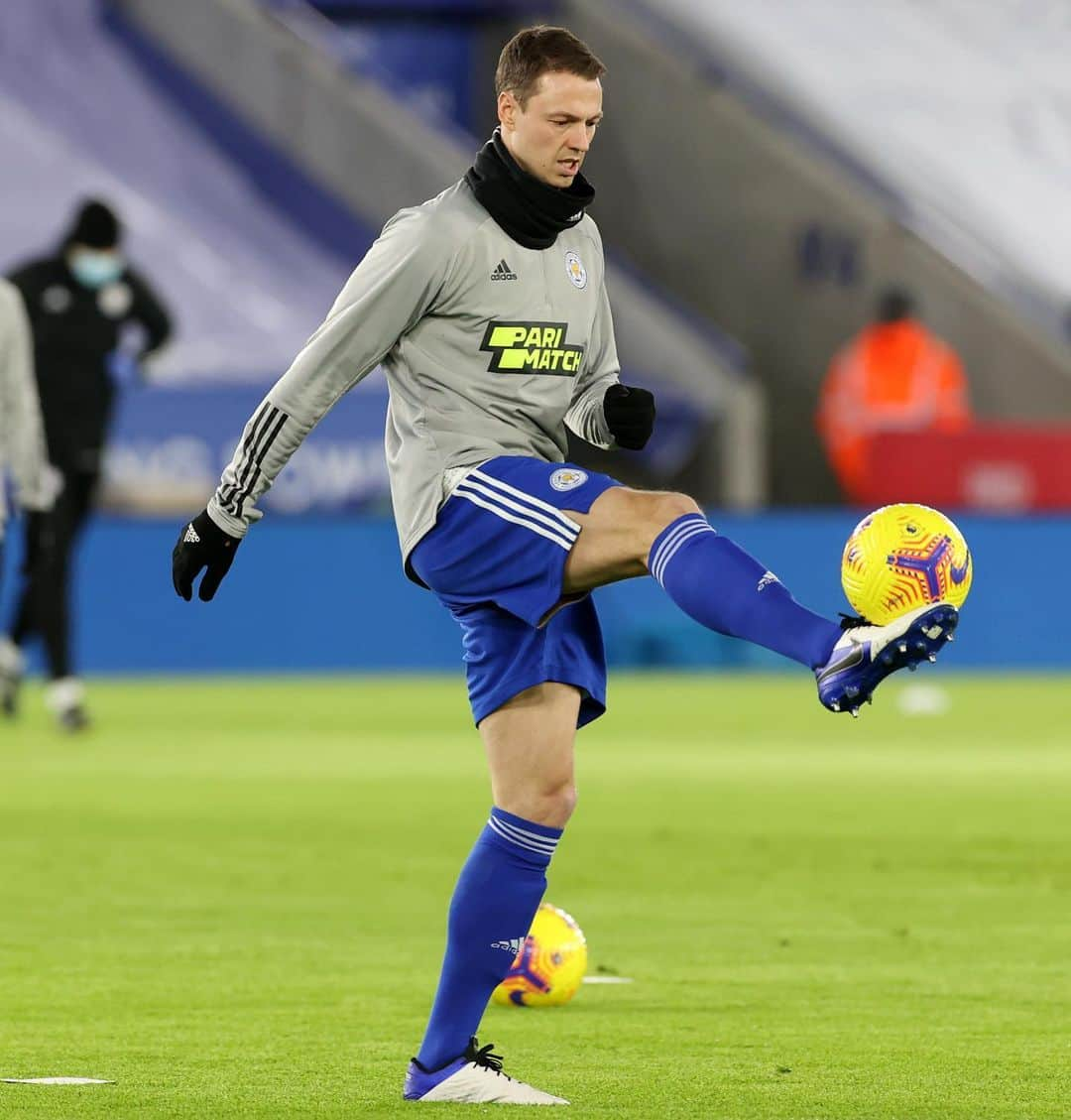 レスター・シティFCさんのインスタグラム写真 - (レスター・シティFCInstagram)「Warm-ups ✅  #LeiSou • #lcfc • #PL」1月17日 4時44分 - lcfc