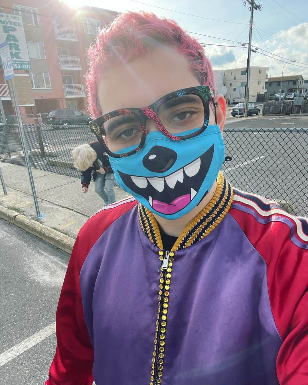 スラッシーさんのインスタグラム写真 - (スラッシーInstagram)「down the shore vibes」1月17日 5時00分 - slushii