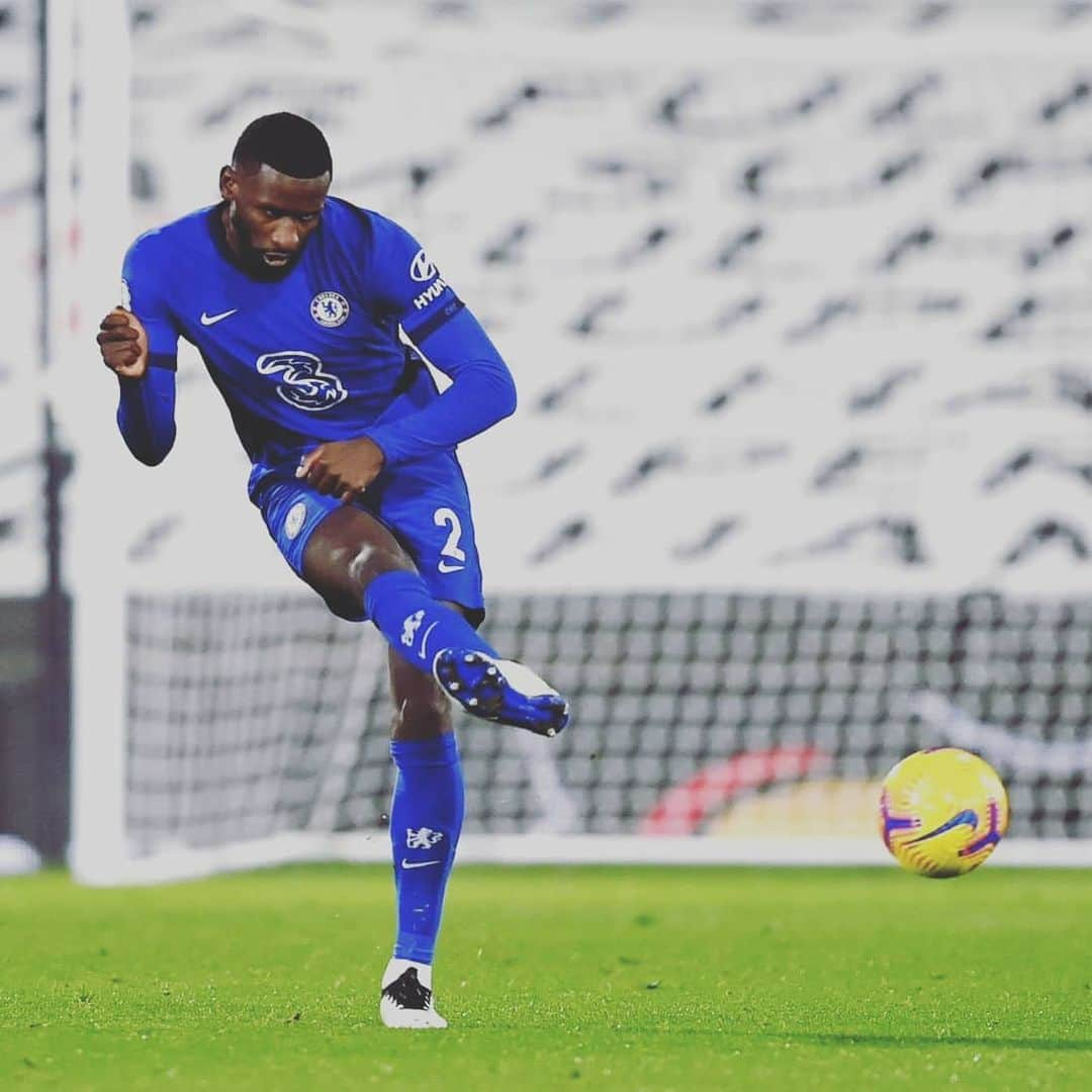 アントニオ・リュディガーさんのインスタグラム写真 - (アントニオ・リュディガーInstagram)「Crucial derby victory with a clean sheet - we go again on Tuesday 🔵⚽ #Hustle #AlwaysBelieve @chelseafc」1月17日 5時51分 - toniruediger