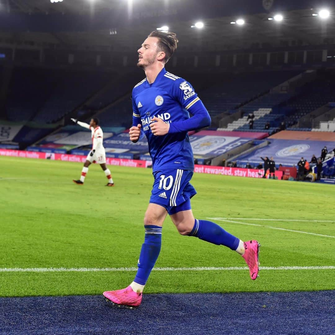 レスター・シティFCさんのインスタグラム写真 - (レスター・シティFCInstagram)「James __________ Maddison 🔥  #LeiSou • #lcfc • #PL • #JM10」1月17日 6時03分 - lcfc