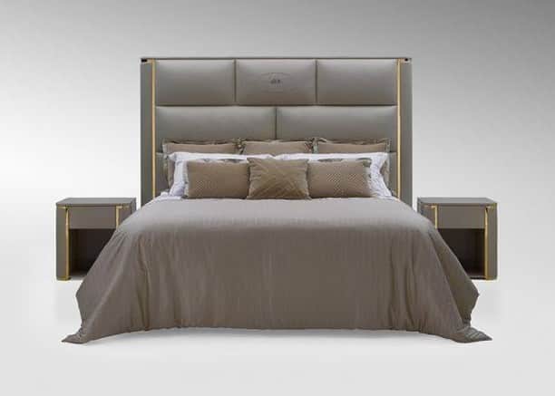 のインスタグラム：「Bedroom furniture: Some say bedroom furniture should not be matching and others say they should match. Which do you vote? Products and photos: Fendi Casa 寝室の家具：  寝室の家具は一致してはいけないと言う人もいれば、一致すべきだと言う人もいます。どちらに投票しますか？ #hawaiiinteriordesigner #interiordesignhawaii #designquestion #bedroomfurniture #interiorlovers #stylishlifestyle #beautifulspace #healthylife #ハワイインテリアデザイン #インテリア好き #ベッドルーム #素敵な暮らし ＃おしゃれな空間」