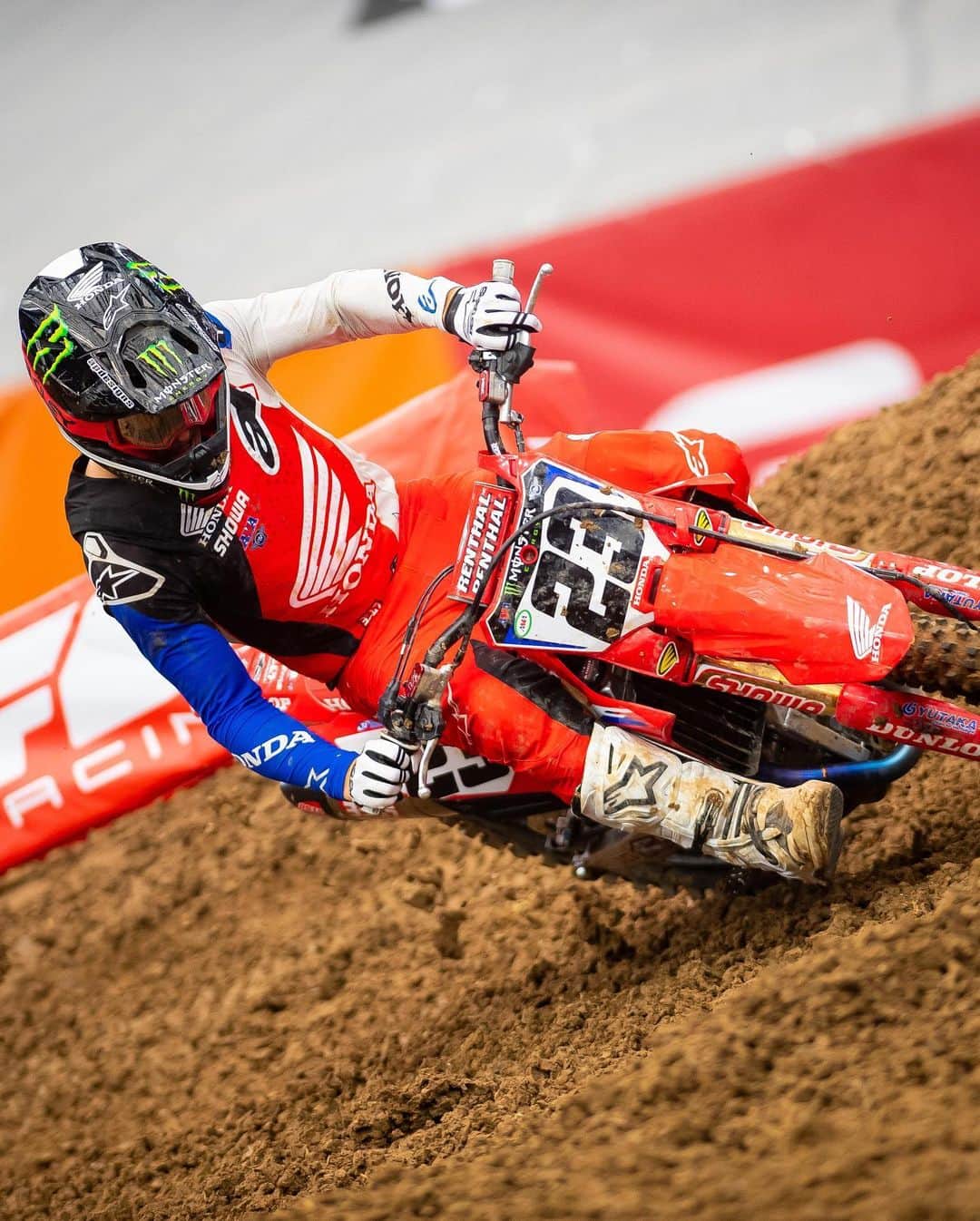Racer X Onlineさんのインスタグラム写真 - (Racer X OnlineInstagram)「450 rookie @ChaseSexton is the fastest in Houston with a 44.006 ⏱ Full practice report on RacerXOnline.com」1月17日 6時08分 - racerxonline