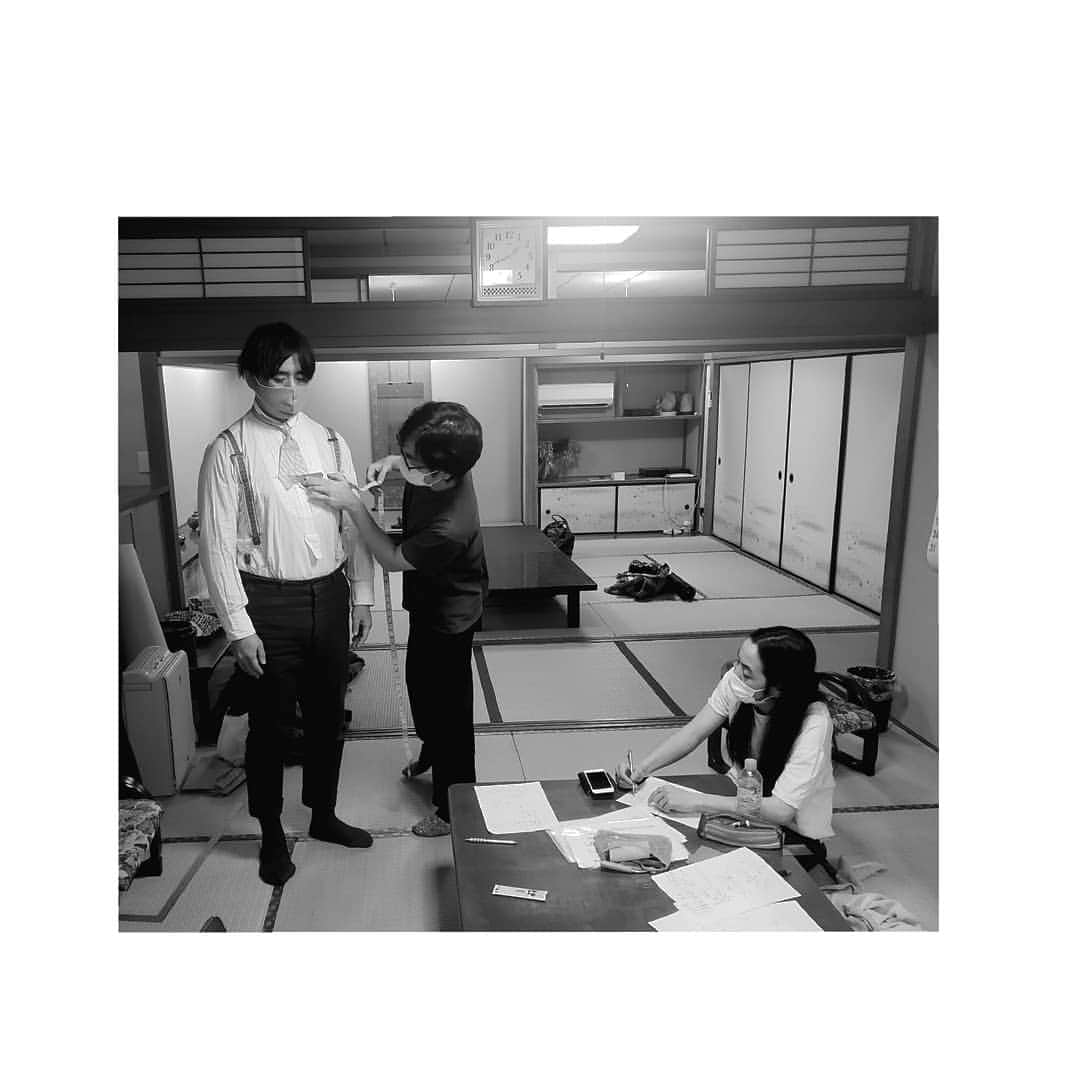 信國太志さんのインスタグラム写真 - (信國太志Instagram)「今日はトラウザーズクラスだけどジャケットの採寸も皆で勉強。」1月17日 18時00分 - taishinobukuni