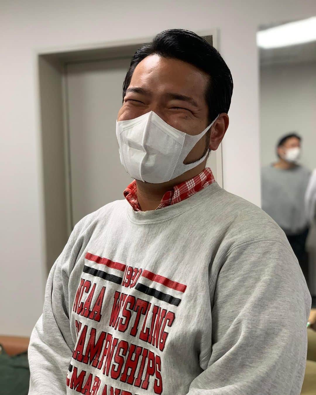 池田真一のインスタグラム：「今日のモノマネ芸人オープニングアクトで、らぶおじさんが『新ネタです！今日初披露です！』言うて、ここが変だよ日本人の時のゾマホンとテリー伊藤のモノマネしてました！ 18年前の番組のモノマネを新ネタでやる！？」