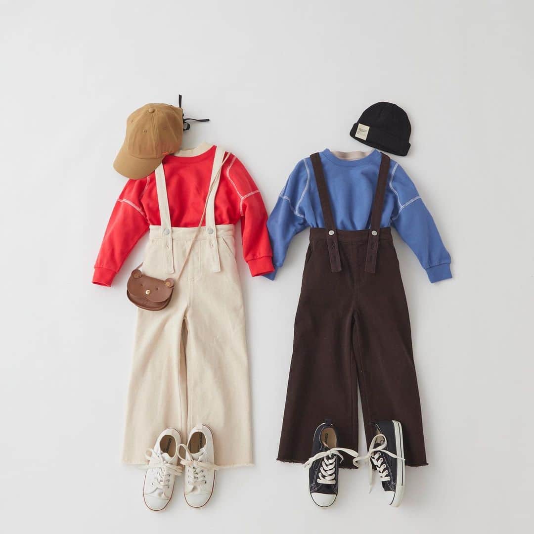 のインスタグラム：「KIDSリンクコーデ♡﻿ ﻿ ﻿ 配色ステッチの効いたスウェットは﻿ コーデのアクセントにぴったり！﻿ ﻿ 綿100％の裏毛素材だからロングシーズン活躍します💯﻿ ﻿ ﻿ ﻿ サス付きパンツはTYPYの名品！﻿ 男児女児問わずにお使い頂ける一本です。 ﻿ ﻿ ﻿ ﻿ ﻿ ﻿ ﻿ アイテム詳細はタグからご覧ください🏷﻿ ﻿ ﻿ ﻿ ﻿ ﻿ ﻿ ﻿ ﻿ ﻿ ﻿ #ciaopanictypy #チャオパニックティピー #ティピーコーデ #キッズコーデ #キッズコーデ女の子 #キッズコーデ男の子 #キッズコーディネート #こどもふく #子供服 #kidsfashion #kidscode #fashion #fashionstyle #cordinate #リンクコーデ #おそろコーデ #おそろいコーデ」