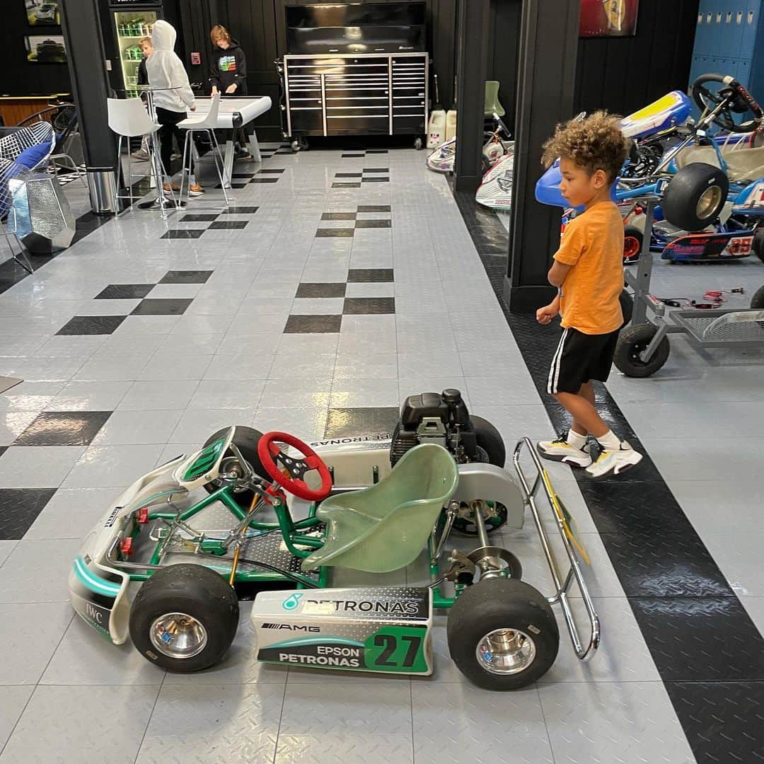 スウィズ・ビーツさんのインスタグラム写真 - (スウィズ・ビーツInstagram)「The Brothers are at it 💨💨💨💨 Egy & @yayachronicles 💨💨💨 Track day daddy feels better we back at it🙌🏽🙌🏽🙌🏽🙌🏽🙌🏽🙌🏽🙌🏽🙌🏽🙌🏽」1月17日 10時43分 - therealswizzz