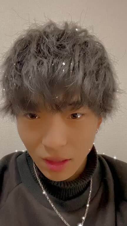 髙崎寿希也のインスタグラム：「ただただご飯を食べる☺️」
