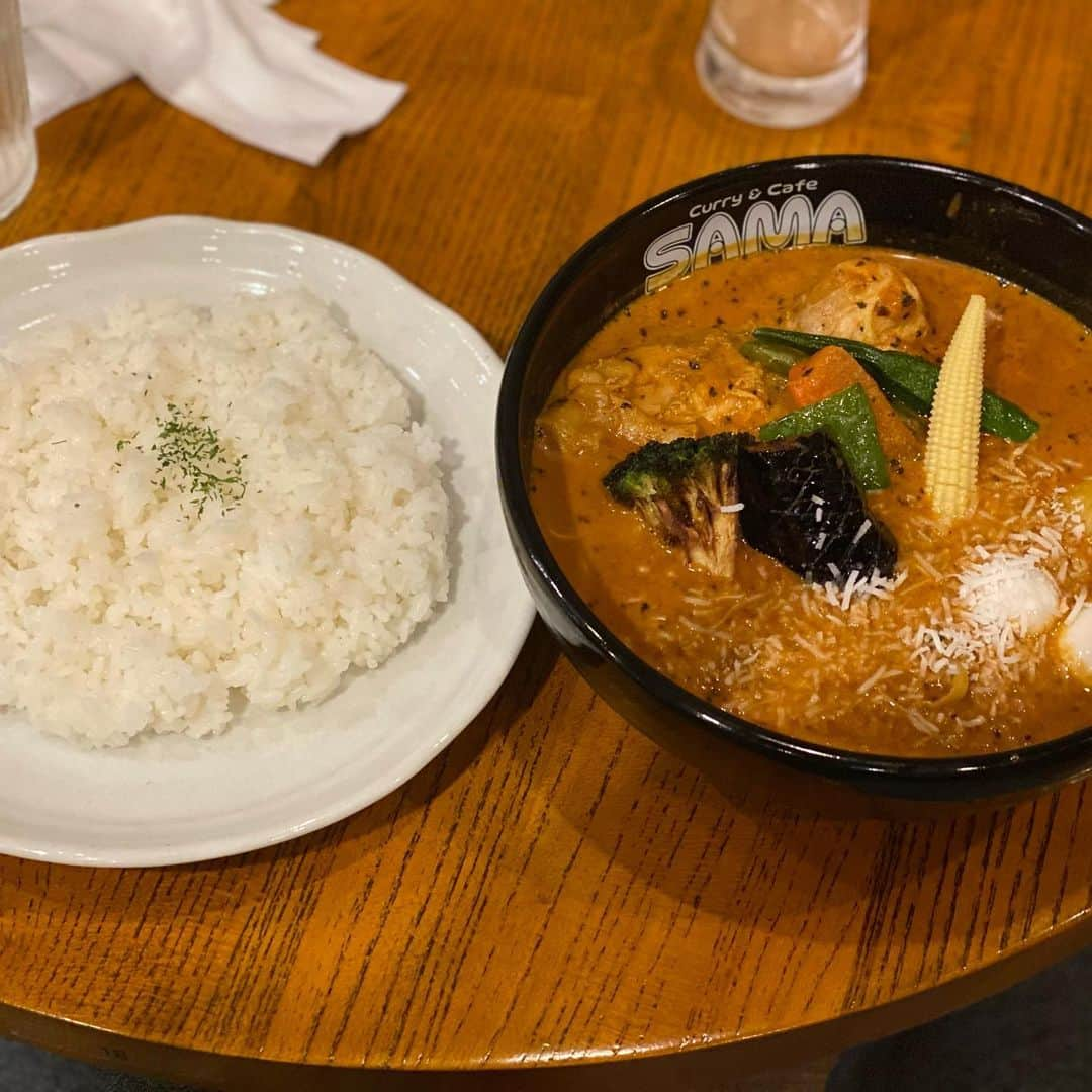 川﨑宗則さんのインスタグラム写真 - (川﨑宗則Instagram)「Aircと、スープカレー🍛食べに行きました。辛さは12です。次は15行きます。ココナッツスープ、野菜チキンカレー🍛ものが違う👌ミズノウェアどうでしょう？皆さん。」1月17日 14時22分 - mune.kawasaki.official