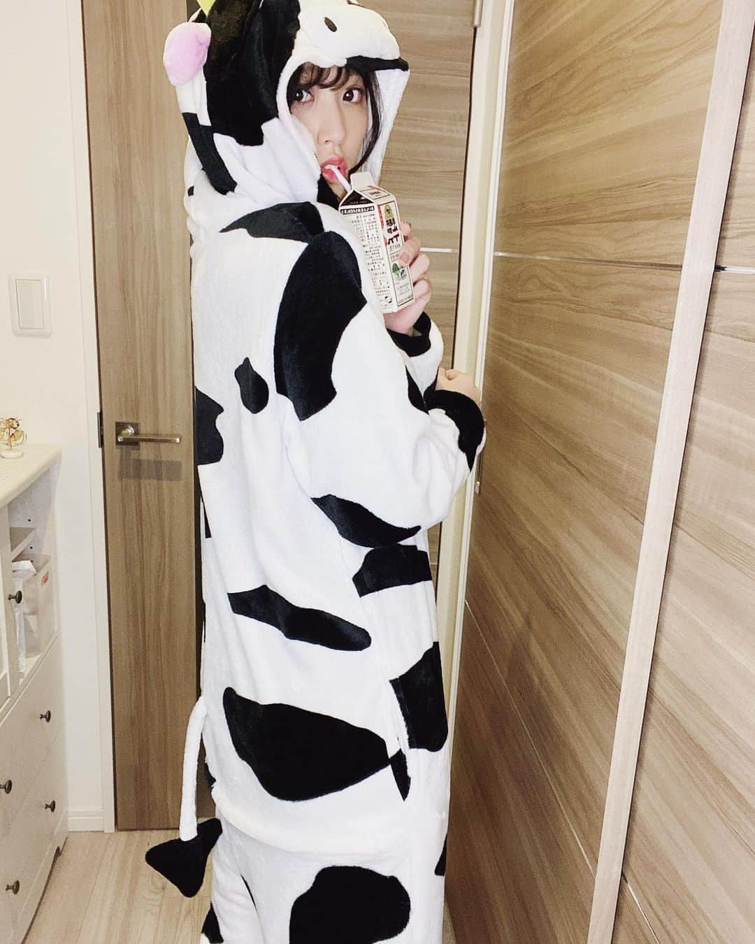 根岸愛さんのインスタグラム写真 - (根岸愛Instagram)「🐄🥛🐄 ねぎうしさん #caw #丑年 #牛 #うし #着ぐるみ」1月17日 14時40分 - negishiai927