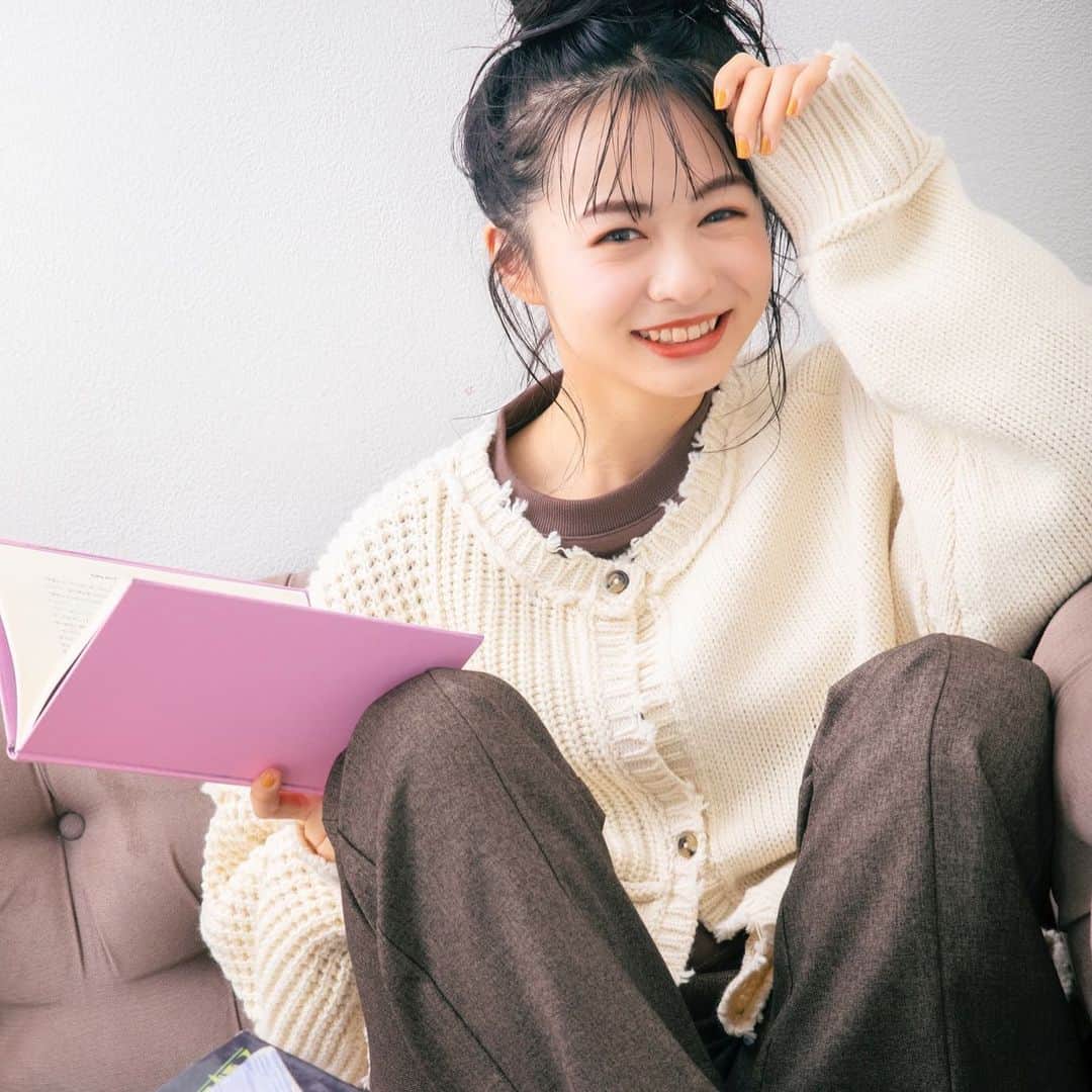 のインスタグラム：「受験生のみんなへ  自分を信じて、最後の最後まで頑張ってね❗  緊張せず、焦らず、全力を出しきって🙌  #Popteen#POPモデル#リコリコ#莉子#受験#LJK#努力は裏切らない」