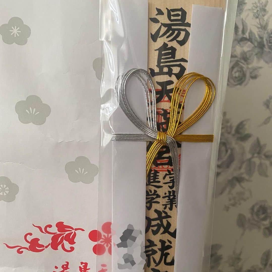 YUAさんのインスタグラム写真 - (YUAInstagram)「⛩ 4月からもう年長さん💦 すぐ小学生になっちゃうね💦💦 最近習い事やお勉強が忙しいけどピカピカの一年生になるために頑張ってます✨ 中学受験、高校受験、大学受験の シーズン 大変な世の中だけどみんな頑張ってね 努力が報われますように‼️」1月17日 14時58分 - yuagram89