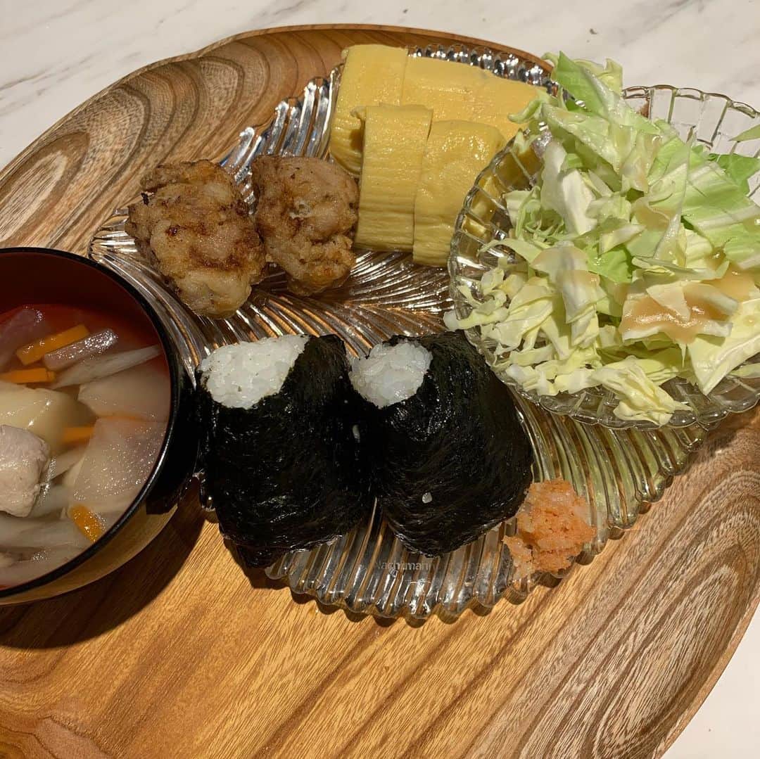 西川史子さんのインスタグラム写真 - (西川史子Instagram)「大好きなのでキャベツで夕食です。 キャベツのビタミンUは胃腸炎の粘膜に効くらしいです。私の身体が求めているんでしょうね、」1月17日 15時48分 - dr.ayako_nishikawa