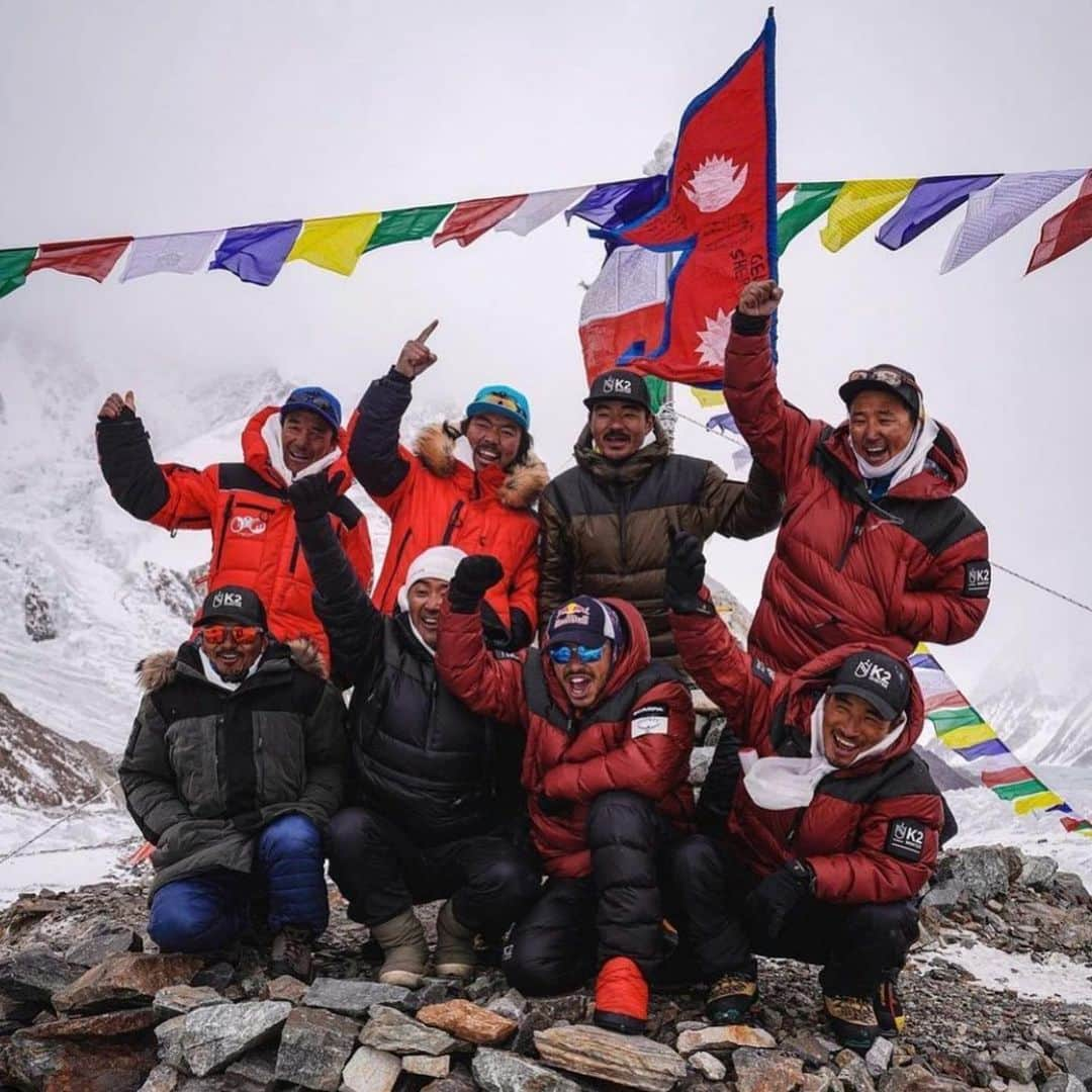 ブレモンさんのインスタグラム写真 - (ブレモンInstagram)「Bremont Ambassador @nimsdai and his remarkable team have broken a world record in becoming the first team in history to summit #K2 in winter.⁠⠀ ⁠⠀ 'Nims' also proved what was possible in his previous expedition, summiting Earth's 14 highest peaks in less than 7 months, which lead to the creation of the Bremont Project Possible limited edition watch. His most recent adventure at K2 has continued this run of breathtaking achievements as he becomes even more #TestedBeyondEndurance⁠⠀ ⁠⠀ #k2mountain #k2wintersummit #sbs #specialforces #gurkhas #bremont #bremontwatches #extreme #adventure #everest #mountain #mountaineering #actionwatch #nature #travel #hiking #mountains #watchaddict #dailywatch #mybremont⁠⠀」1月18日 2時03分 - bremontwatches