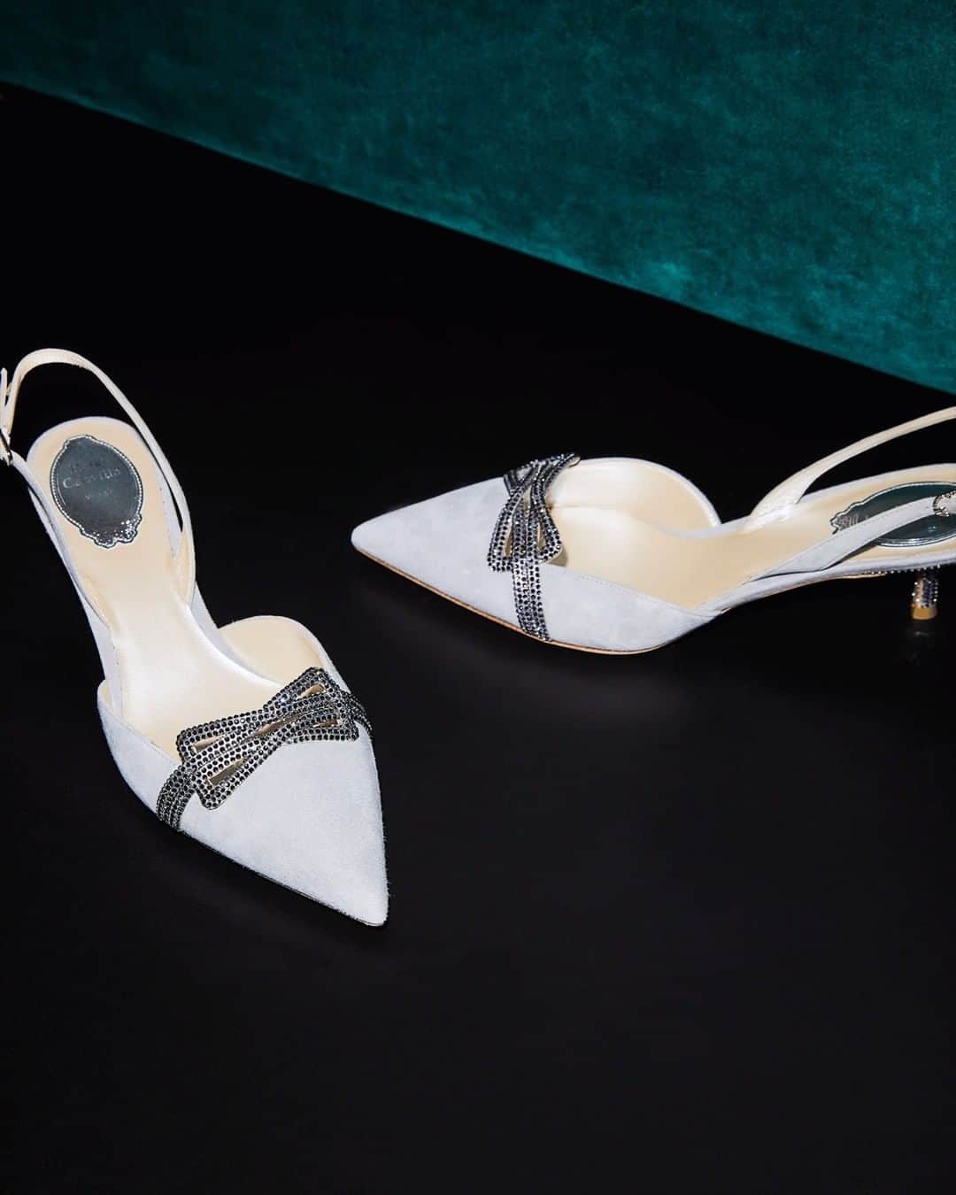 のインスタグラム：「Silky grey suede matched with a glittered kitten heel reveals the essence of #CavillaSlingback Agnes from our #SS2021 collection.  #RenéCaovilla #CaovillaDream  #CaovillaSS21」