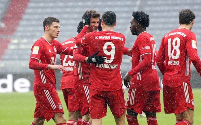 トーマス・ミュラーのインスタグラム：「I missed this winning, this goal scoring feeling so much ☺️☺️ what a nice @fcbayern matchday 🤩 #esdarfauchwiedergelachtwerden🙈 #lovethisLS10guy #derfcbistwiederda #einmaldurchatmenundweitergehts」