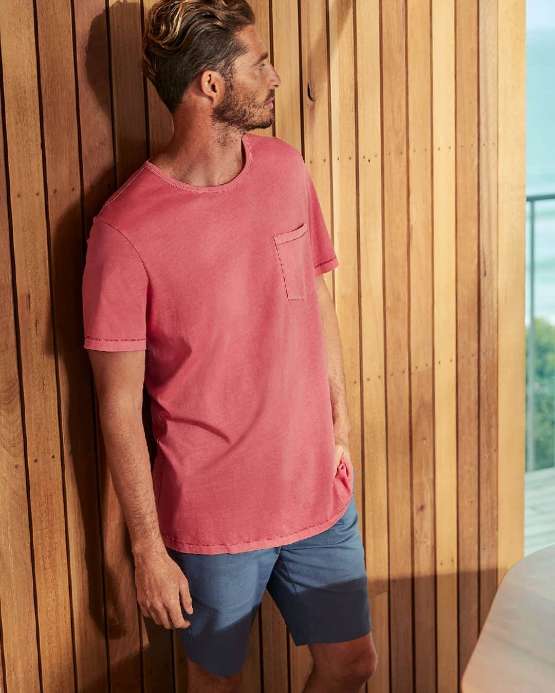 Target Australiaさんのインスタグラム写真 - (Target AustraliaInstagram)「Keep summer styling easy with our range of relaxed tees  🎯♥️ #targetaus #targetausmen」1月17日 18時38分 - targetaus