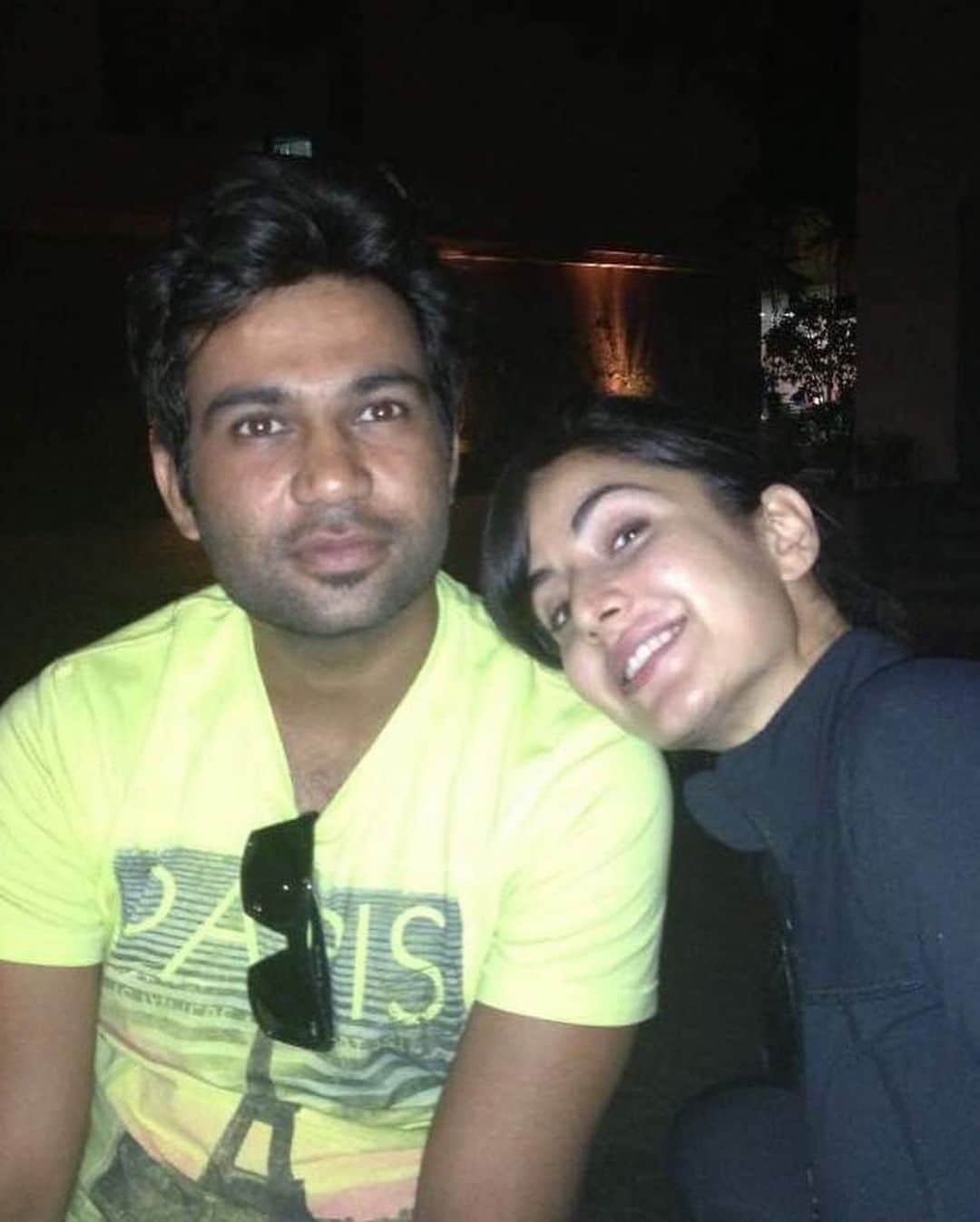 カトリーナ・カイフのインスタグラム：「Happy happy Happiest birthday @aliabbaszafar  May u have all your hearts desires this year ( you already well on your way ❤️) all the happiness in the world to the person who knows when Something is troubling  me even from far way , without me telling him . Here’s to friends forever 🙂」