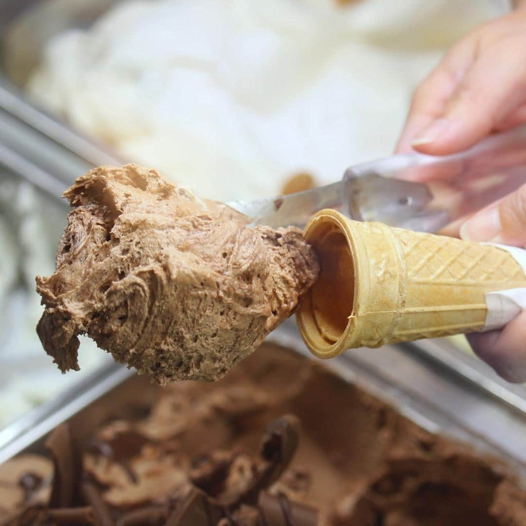 のインスタグラム：「Da più di quarant'anni prepariamo il gelato artigianale, utilizzando solo ingredienti di alta qualità. Ti aspettiamo in via Marghera 33 dal 30 Gennaio per la riapertura della nostra gelateria! #gelateriamarghera #icecream #foodlovers #dessert #dessertporn #foodporn #instaicecream  #gelatoitaliano #gelatoartigianale #gelateriamilano#icecreamlovers #instagelato」