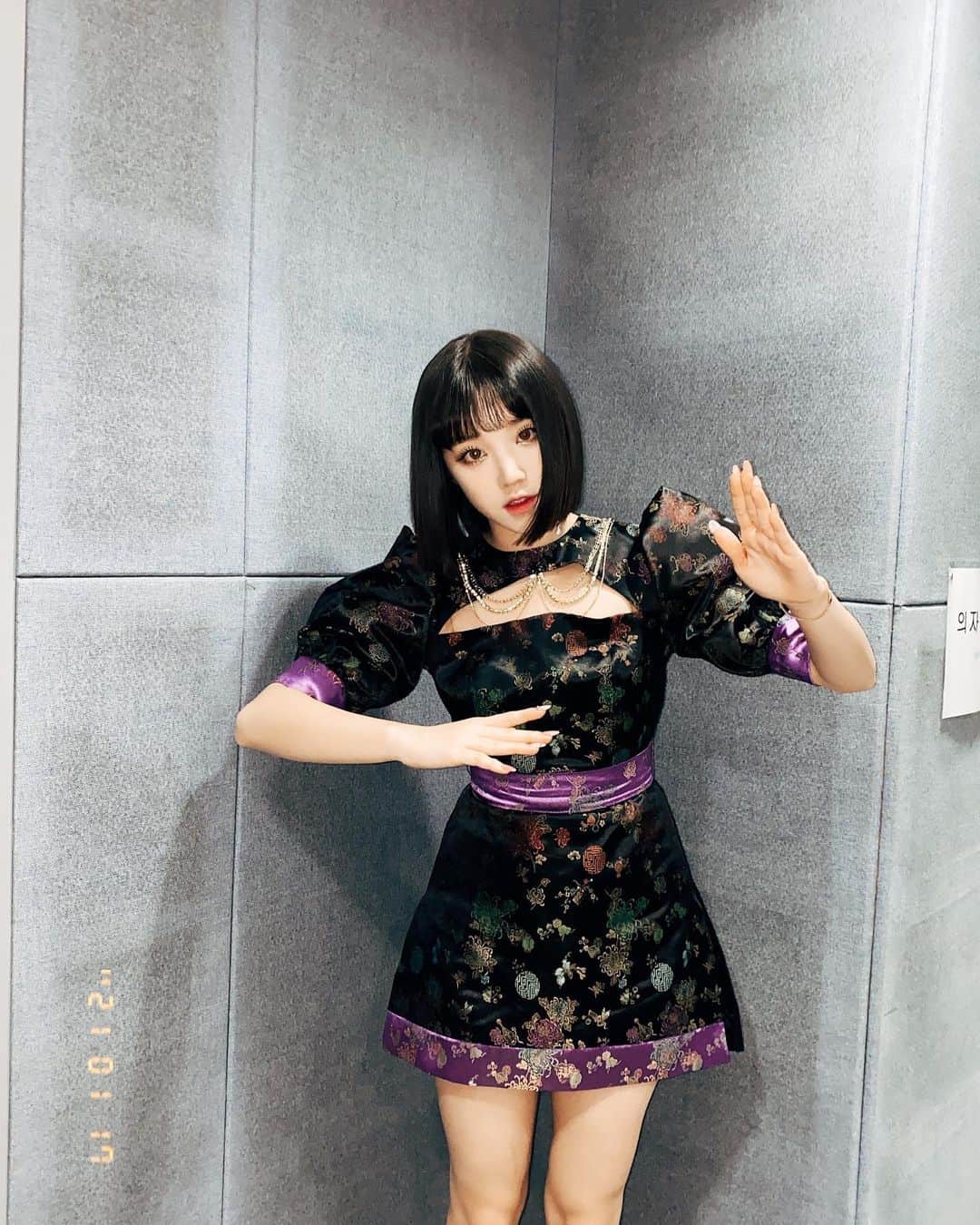 (G)I-DLEさんのインスタグラム写真 - ((G)I-DLEInstagram)「[#우기] 💜」1月17日 19時51分 - official_g_i_dle