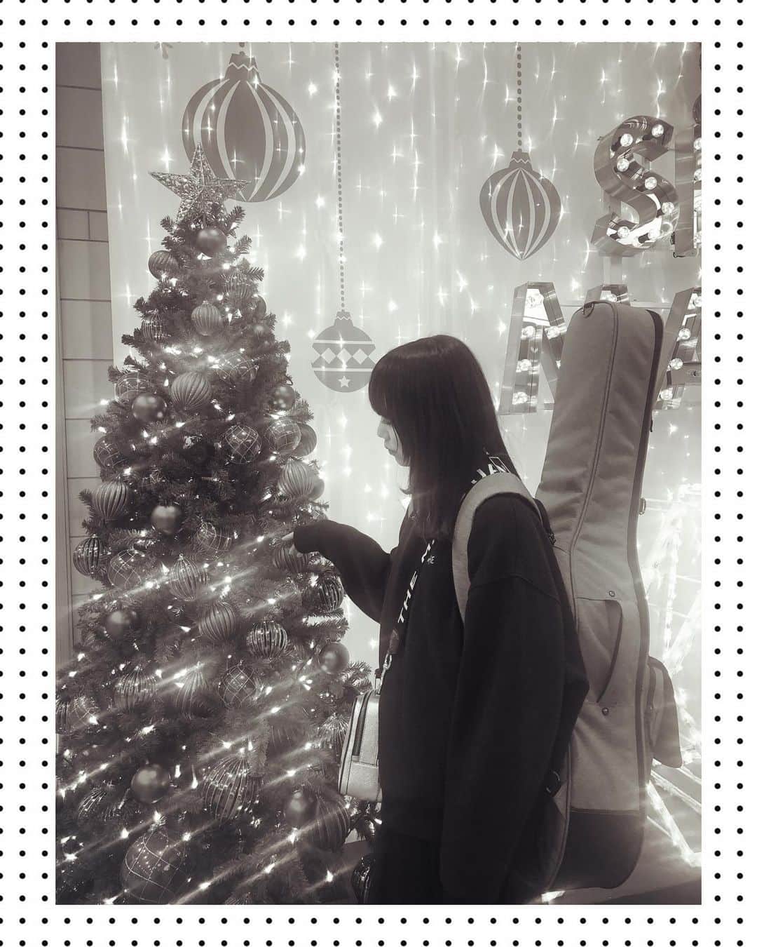 長久玲奈さんのインスタグラム写真 - (長久玲奈Instagram)「インストアライブの後、渋谷駅あたりで撮ってもらった、ちょい前の📸」1月17日 19時52分 - kurena_0511