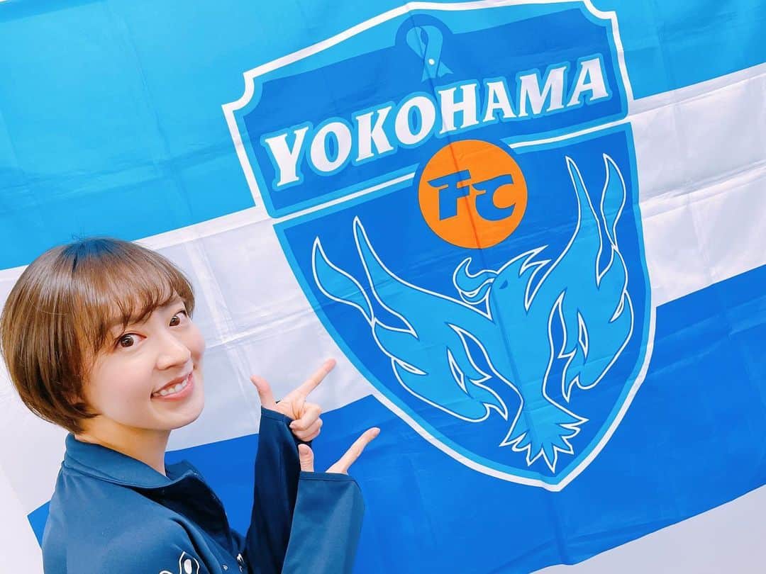 福田樹のインスタグラム：「・ ・ 今日は新体制発表でしたね⚽️ 2021年もTOP10・J1定着を目標に、選手やチームの方々と共に戦いましょう✨新加入選手の皆さんの活躍にも期待！  そんな今日は2月号の収録で、注目の新加入選手にリモートで早速インタビューさせて頂きました🤓🎶もっともっと掘り下げたい面白い選手ばかりだったので、放送をお楽しみに💙  2021シーズンも、宜しくお願いします！！😆 ・ #ハマる横浜FC #横浜FC #yokohamafc #新体制発表 #サッカー女子」