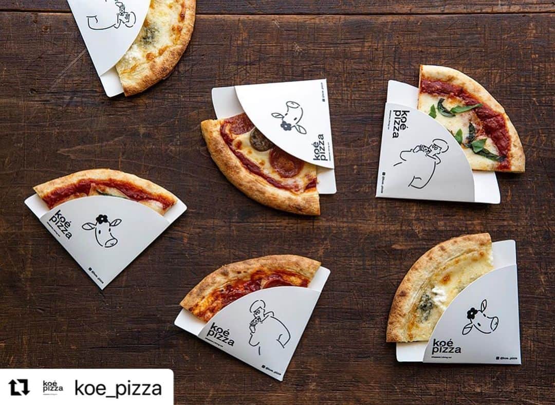 コエのインスタグラム：「. 1/4 slice pizzaは、 片手で持って食べられる新しいピッツァです。  パッケージには イラストレーター長場雄氏の手掛ける koe pizzaのキャラクターが描かれています。  見た目にも楽しめる1/4 slice pizzaを ぜひ一度お試しください🍕 . . #koe #koepizza #ethical #pizza #okayama #okayamapizza #okayama cafe #diningout #domainetetta #コエ #コエピザ #ピザ  #エシカル #岡山 #岡山グルメ #岡山カフェ #岡山レストラン#岡山ピザ #岡山ランチ #地産地消 #吉田牧場 #チーズメルト #岡山観光 #石山公園 #岡山城 #後楽園 #岡山観光 #ダイニングアウト #長場雄 #萬代基介 #🍕」