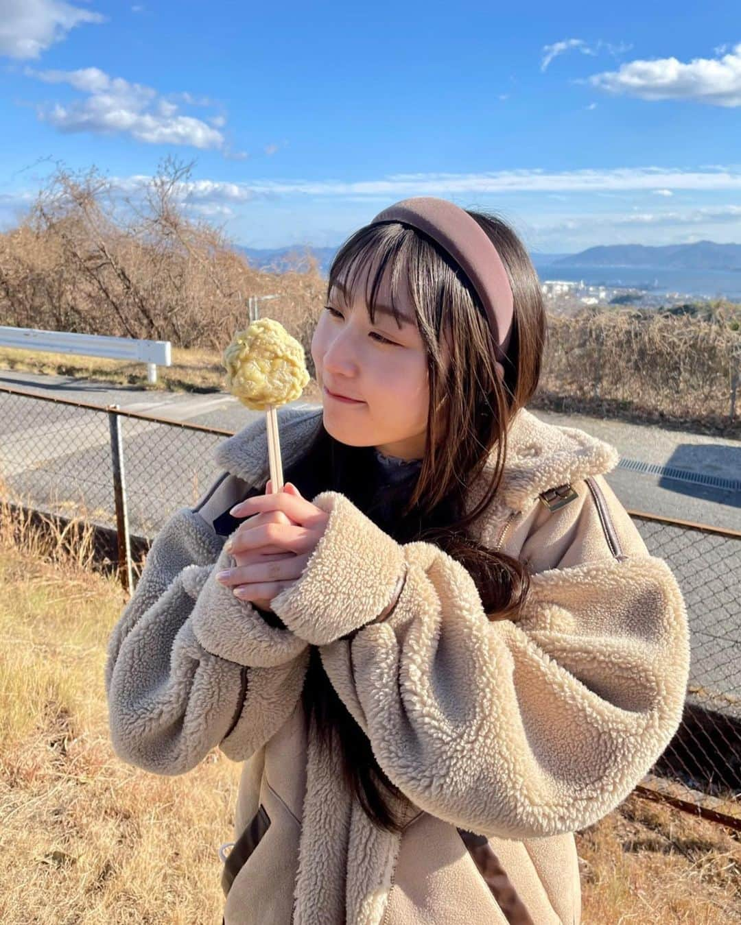 段原瑠々さんのインスタグラム写真 - (段原瑠々Instagram)「🍁🍁  あげもみじぃ〜〜  #juicejuice #段原瑠々 #揚げもみじ #こしあん #なんだかんだ #あんこがおいしいんよね〜」1月17日 20時49分 - ruru_dambara.official