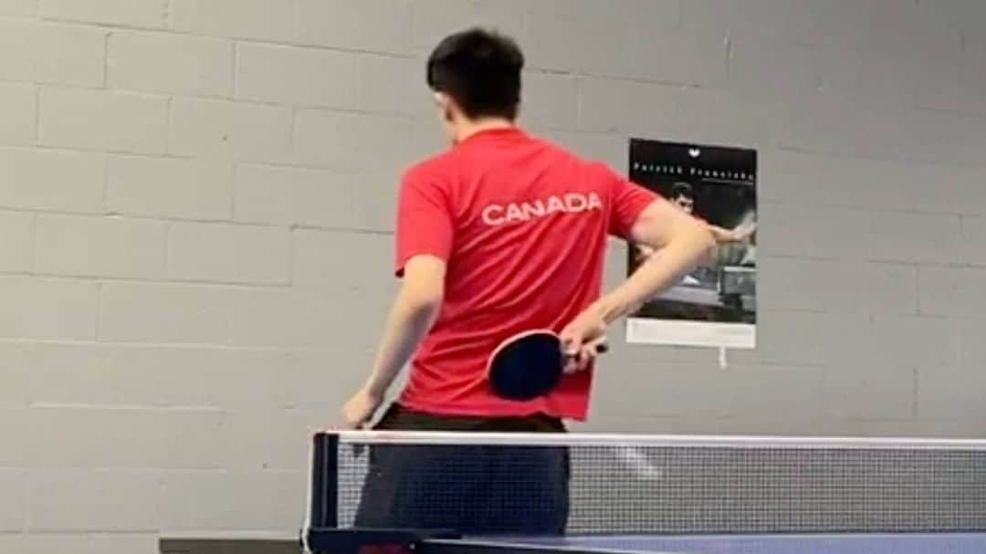 のインスタグラム：「Cheeky 😉  📹 Table Tennis Canada 🇨🇦  #SundayFunday」